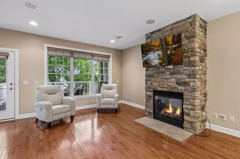 1452 Steeplechase Lane Eagan MN 55122