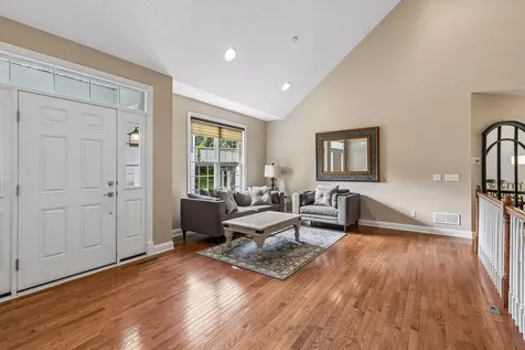 1452 Steeplechase Lane Eagan MN 55122