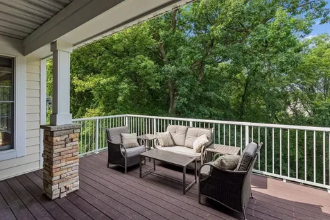 1452 Steeplechase Lane Eagan MN 55122