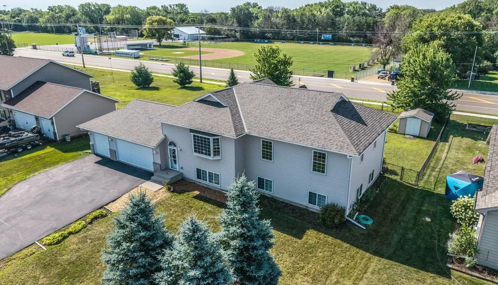 29154 Cynthia Path Randolph MN 55065