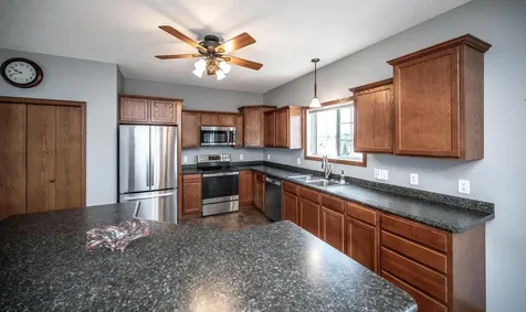 29154 Cynthia Path Randolph MN 55065