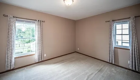 29154 Cynthia Path Randolph MN 55065