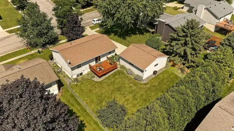 792 41st Avenue NW Rochester MN 55901