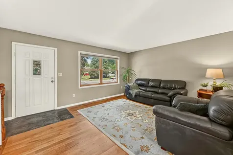 792 41st Avenue NW Rochester MN 55901