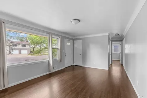 2168 Hawthorne Avenue E Saint Paul MN 55119