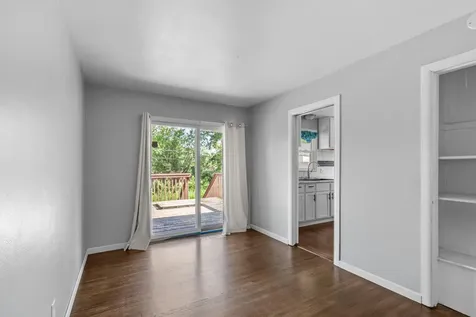 2168 Hawthorne Avenue E Saint Paul MN 55119