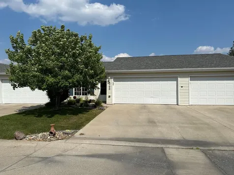 4740 10th Avenue S Fargo ND 58103