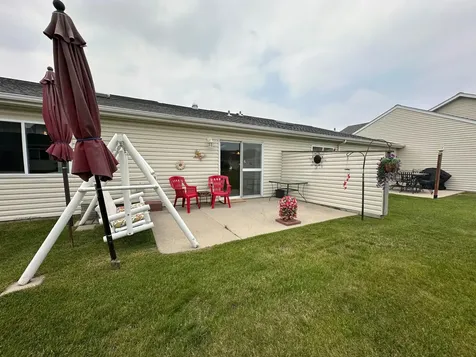 4740 10th Avenue S Fargo ND 58103