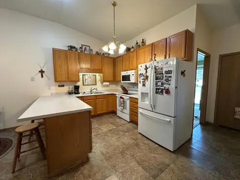 4740 10th Avenue S Fargo ND 58103