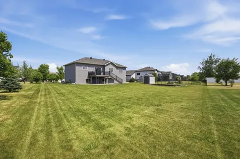 729 36th Avenue W West Fargo ND 58078