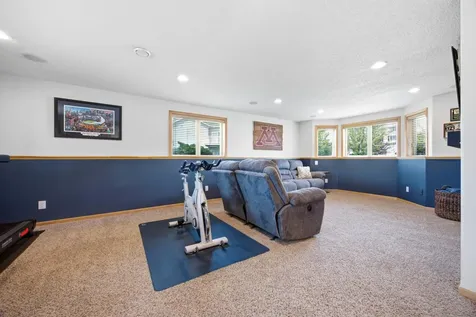 729 36th Avenue W West Fargo ND 58078