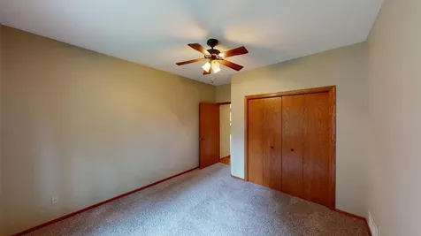 1802 Crystal Drive Albert Lea MN 56007