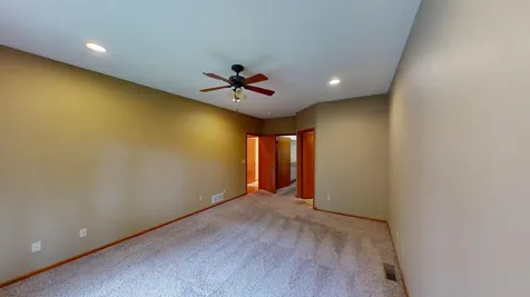 1802 Crystal Drive Albert Lea MN 56007