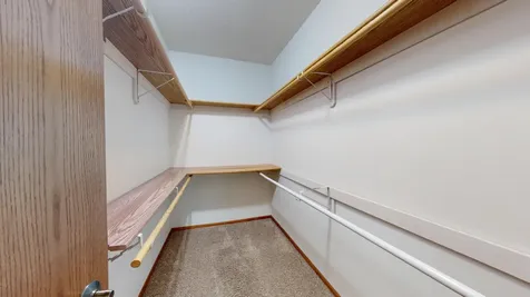 1802 Crystal Drive Albert Lea MN 56007
