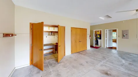 1802 Crystal Drive Albert Lea MN 56007