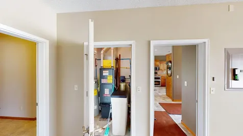 1802 Crystal Drive Albert Lea MN 56007