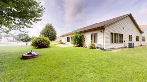1802 Crystal Drive Albert Lea MN 56007
