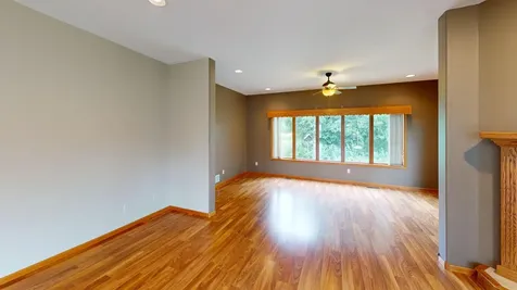 1802 Crystal Drive Albert Lea MN 56007