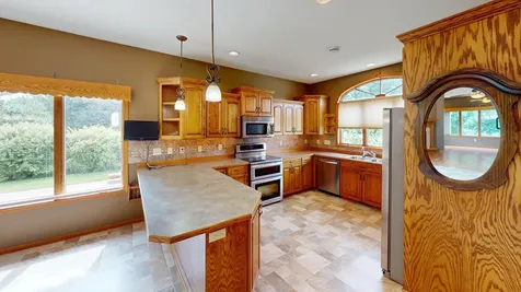 1802 Crystal Drive Albert Lea MN 56007