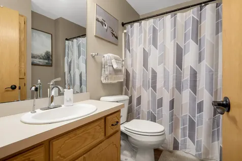 1320 Honeysuckle Lane SE Cambridge MN 55008