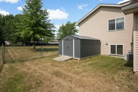 1320 Honeysuckle Lane SE Cambridge MN 55008