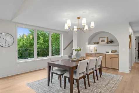 6667 Moorland Drive Eden Prairie MN 55346