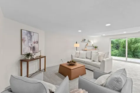 6667 Moorland Drive Eden Prairie MN 55346