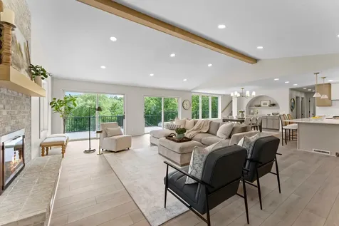 6667 Moorland Drive Eden Prairie MN 55346