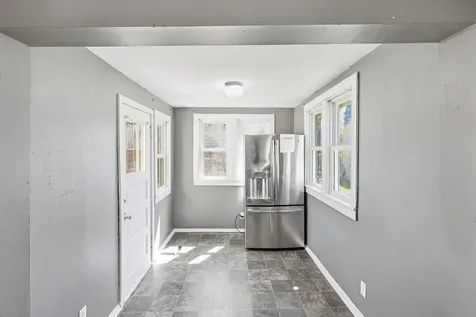324 Van Buren Avenue Saint Paul MN 55103