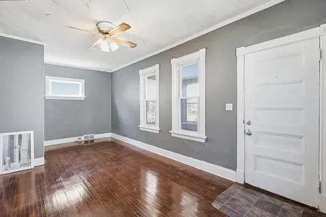 324 Van Buren Avenue Saint Paul MN 55103