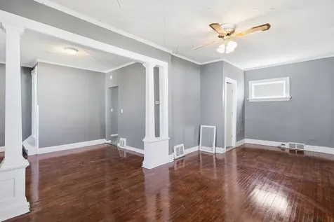 324 Van Buren Avenue Saint Paul MN 55103