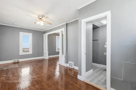 324 Van Buren Avenue Saint Paul MN 55103