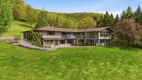 5000 County 21 La Crescent MN 55947