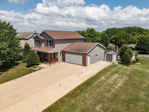1012 3rd Avenue NE Byron MN 55920
