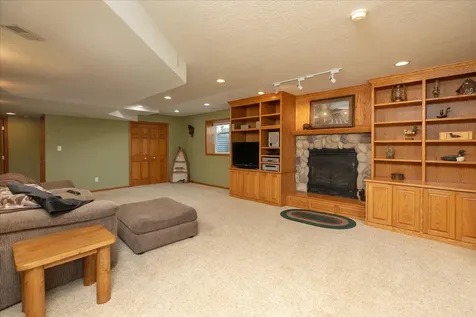 1012 3rd Avenue NE Byron MN 55920