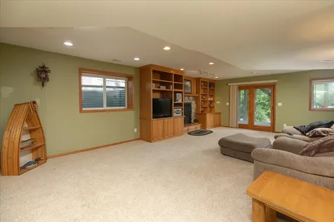 1012 3rd Avenue NE Byron MN 55920