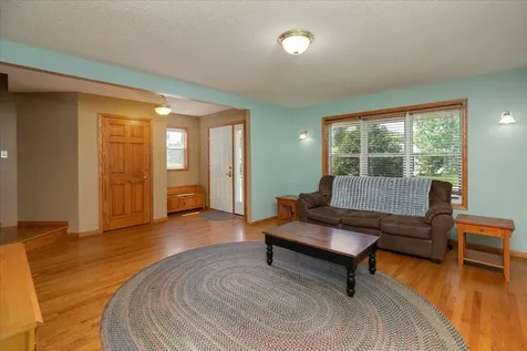 1012 3rd Avenue NE Byron MN 55920