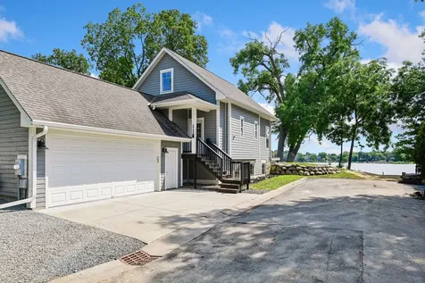 1728 Finch Lane Mound MN 55364