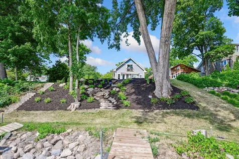 1728 Finch Lane Mound MN 55364