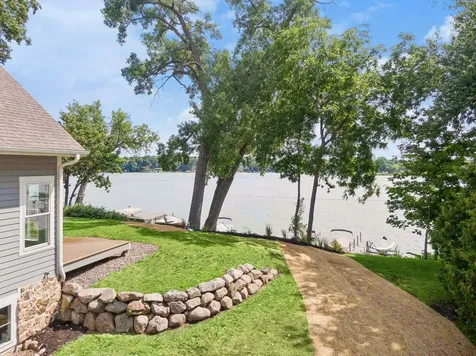 1728 Finch Lane Mound MN 55364