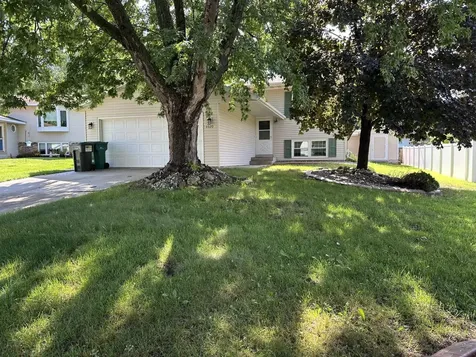 4020 Baffin Lane NE Rochester MN 55906