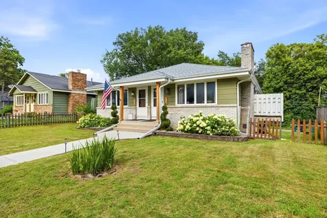 717 6th Avenue S Hopkins MN 55343