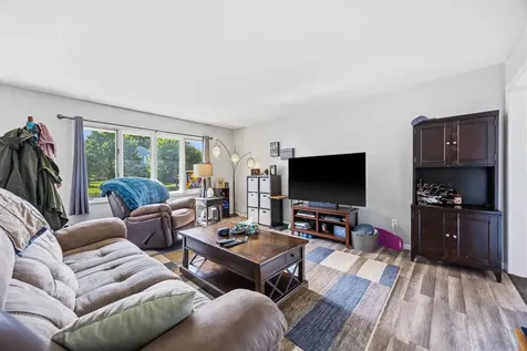 717 6th Avenue S Hopkins MN 55343