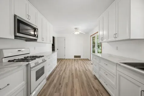 10692 104th Place N Maple Grove MN 55369