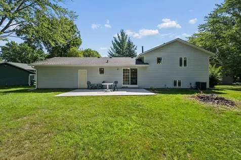 10692 104th Place N Maple Grove MN 55369