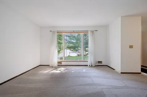 10692 104th Place N Maple Grove MN 55369
