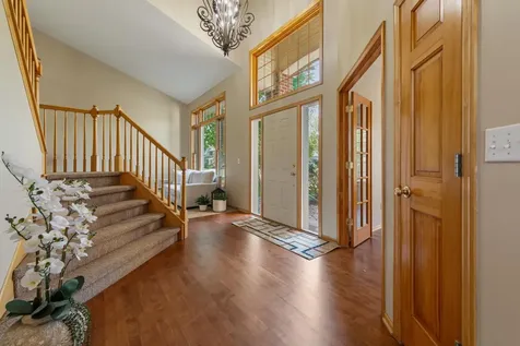 1517 Covington Lane Eagan MN 55122
