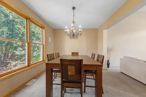 1517 Covington Lane Eagan MN 55122