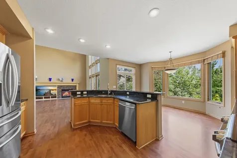 1517 Covington Lane Eagan MN 55122