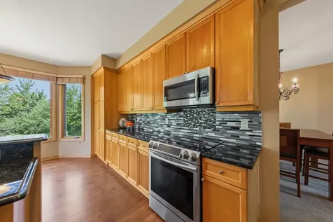 1517 Covington Lane Eagan MN 55122